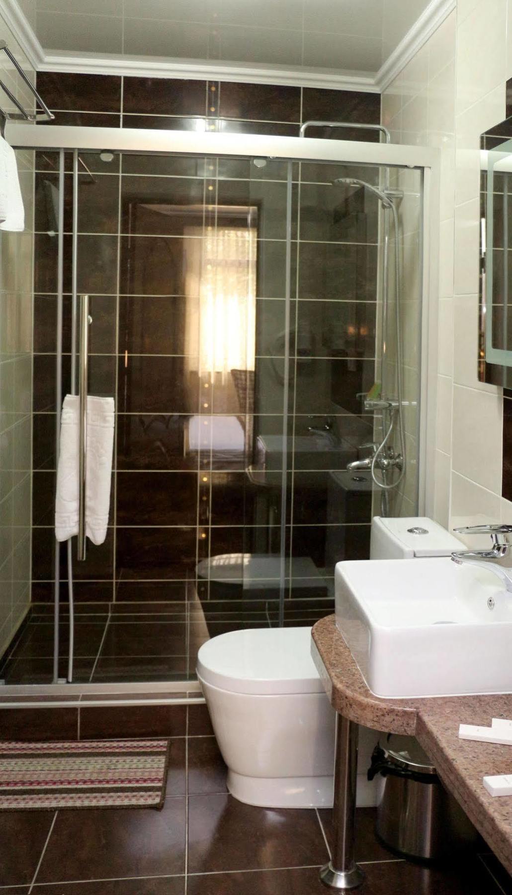 Onyx Hotel Bishkek Exterior photo